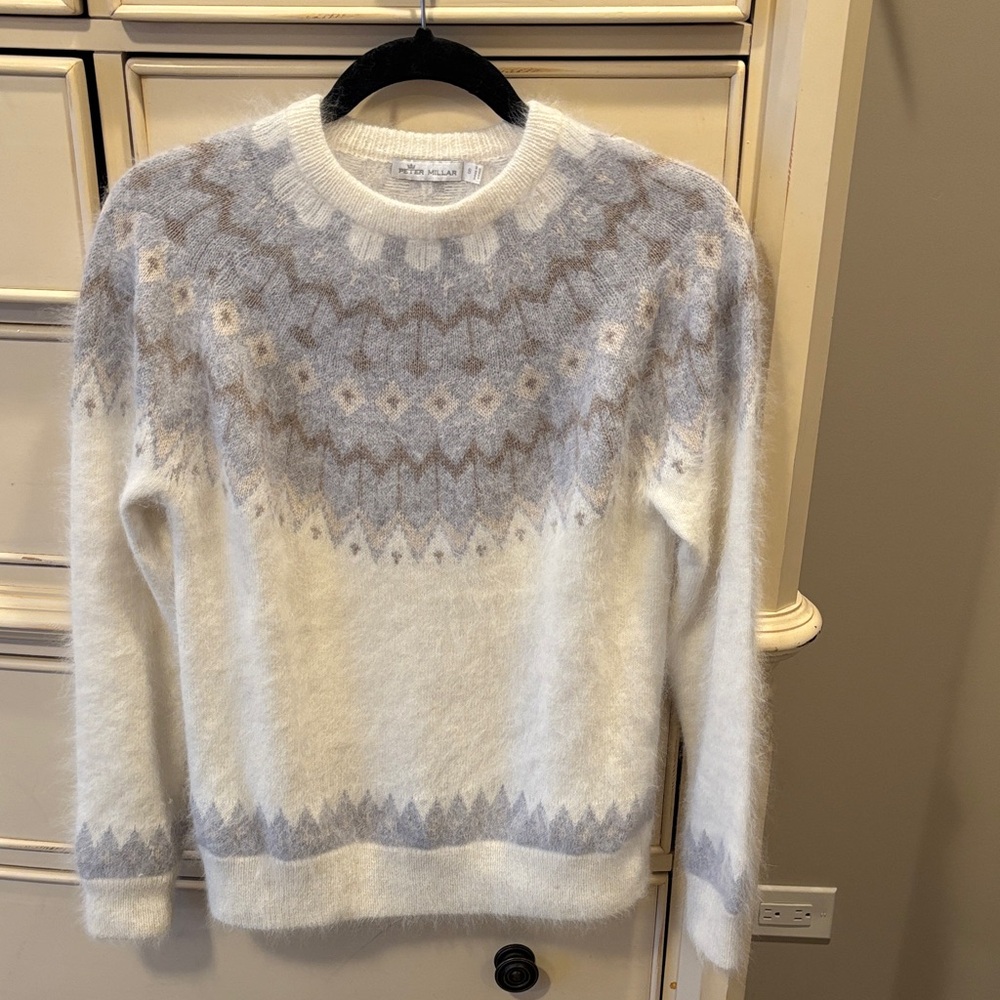 Peter Millar Women's Sweater in Gray and Cream